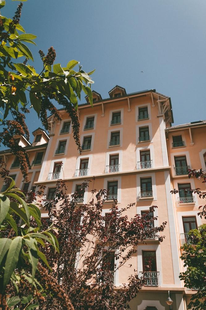 Terres De France - Appart'Hotel Le Splendid Allevard Kültér fotó
