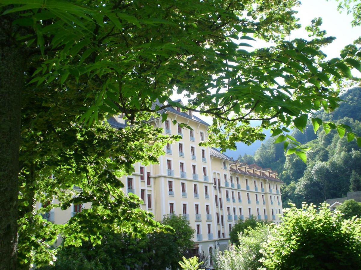 Terres De France - Appart'Hotel Le Splendid Allevard Kültér fotó